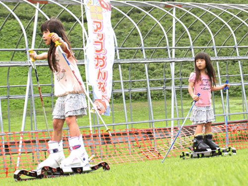 神鍋高原でグラススキー&マウンテンボード&そり