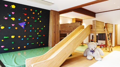 野沢温泉　ＬＯＤＧＥでんべえ　長野の子連れで1日過ごせる宿おすすめ9選!キッズスペースがすごいホテル