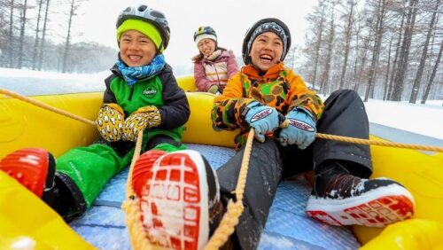 北海道の子連れで雪遊びできるホテル9選!ゲレンデ直結やスキー場近くの温泉宿