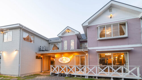 ペンション　アルハンブラ（神奈川県）関東の10人以上で泊まれる宿18選!大人数で宿泊できる安いコテージや温泉宿