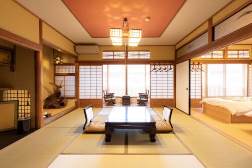 洞川温泉　行者の宿　角甚（奈良県）関西の10人以上で泊まれる宿18選!大人数で宿泊できる安いコテージや温泉宿