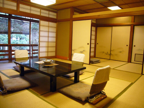 城崎温泉 お宿 白山 花まんだら【湯亭 花のれん】（兵庫県）関西の10人以上で泊まれる宿18選!大人数で宿泊できる安いコテージや温泉宿