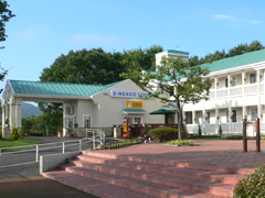 ファミリーロッジ旅籠屋・佐野SA店（EｰNEXCO LODGE 佐野SA店）（栃木県）東日本の高速道路を降りずに宿泊できるハイウェイホテル2選!泊まれるサービスエリア