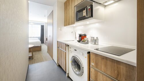 ホリデイ・イン＆スイーツ新大阪（大阪市淀川区）大阪の部屋に洗濯機があるホテルおすすめ12選!子連れ旅や長期滞在も快適
